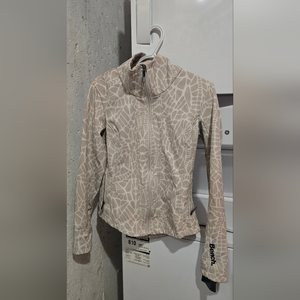Bench Women's Beige Patterned Bomber Jacket